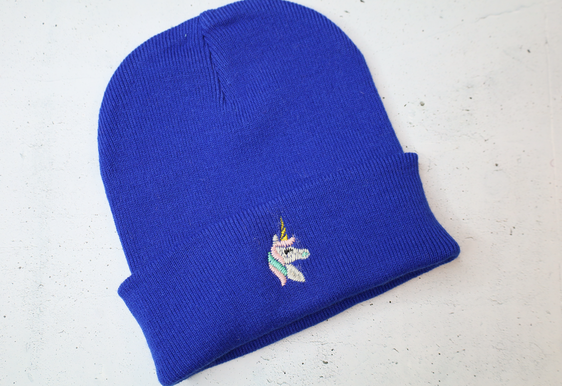 Beanie "Einhorn royalblau"