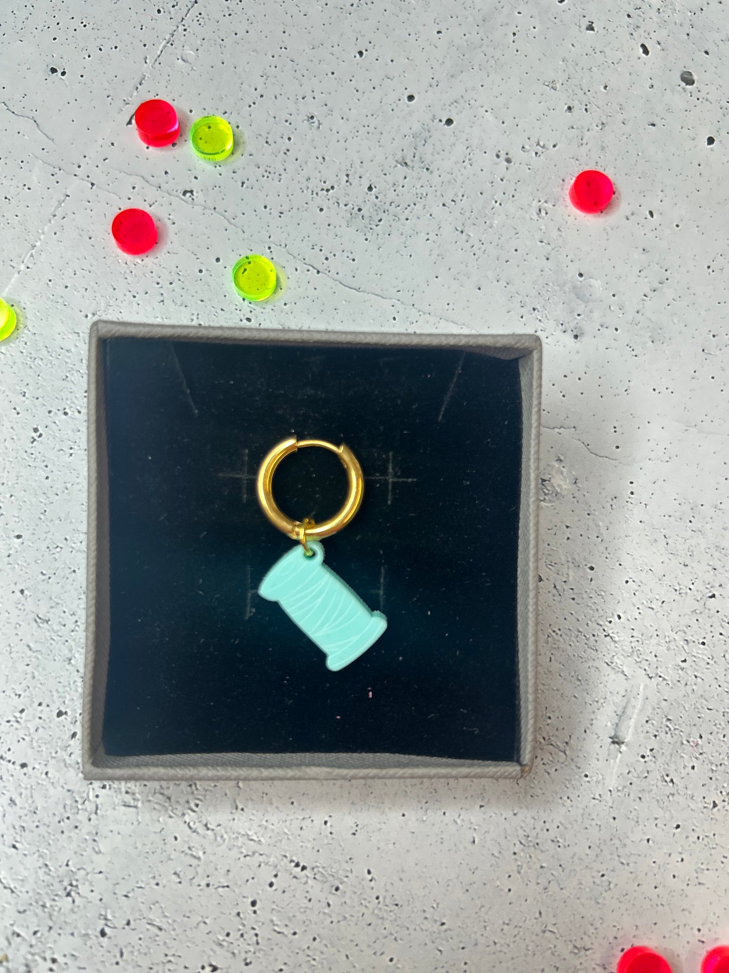Creole / Ohrring "Garnrolle" gold - verschiedene Farben verfügbar