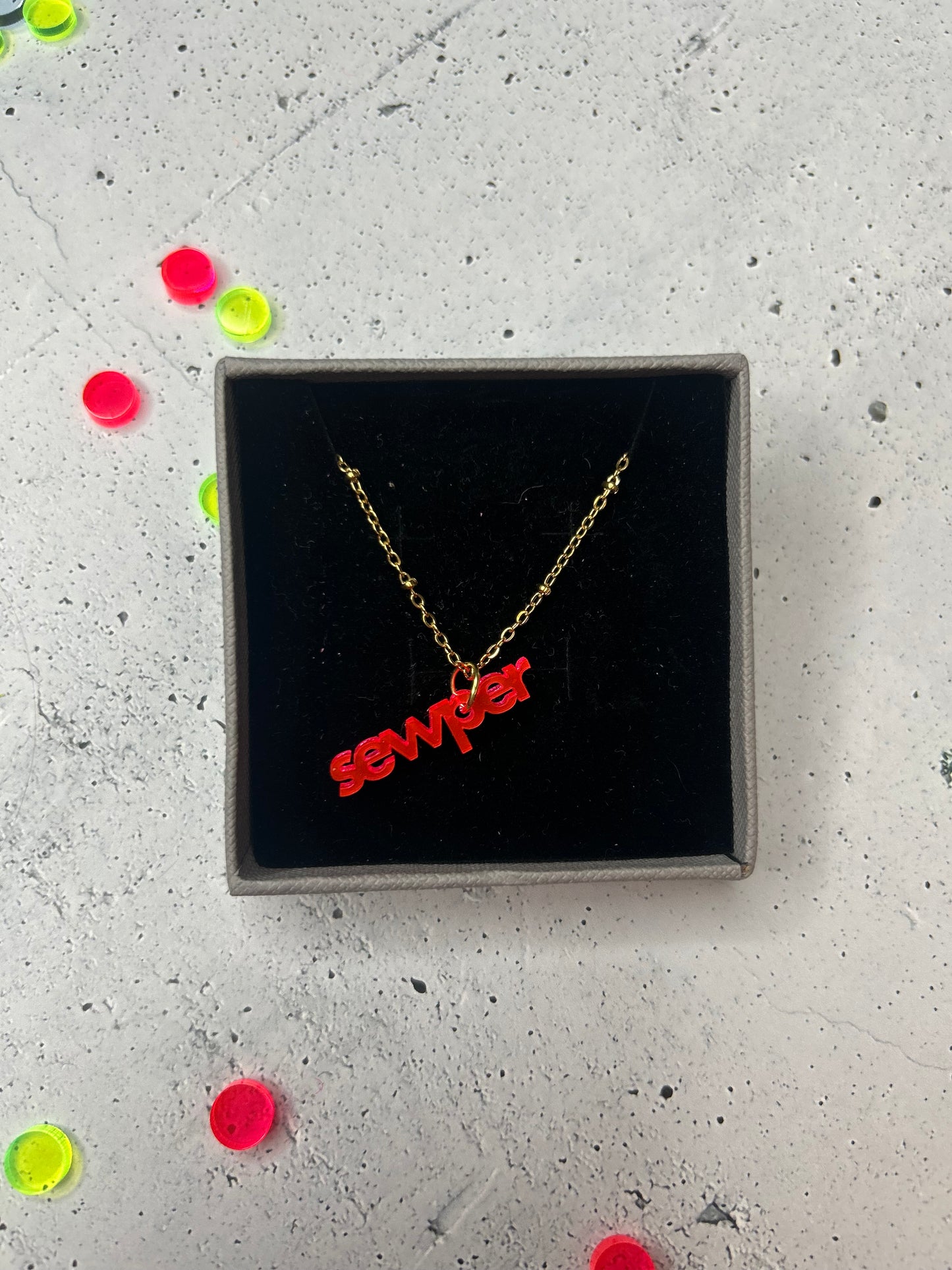 Statement Kette "sewper" gold - verschiedene Farben verfügbar