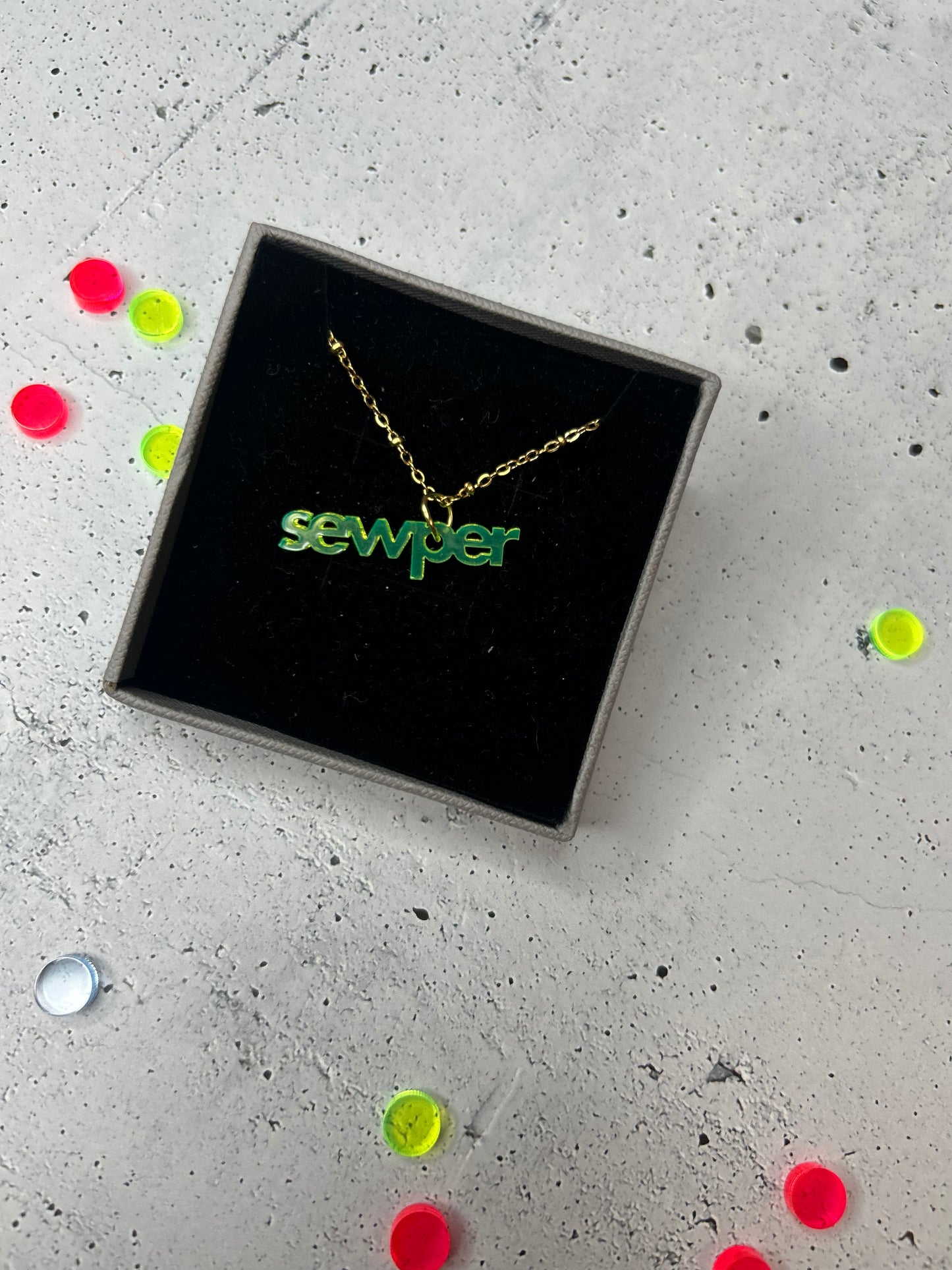 Statement Kette "sewper" gold - verschiedene Farben verfügbar