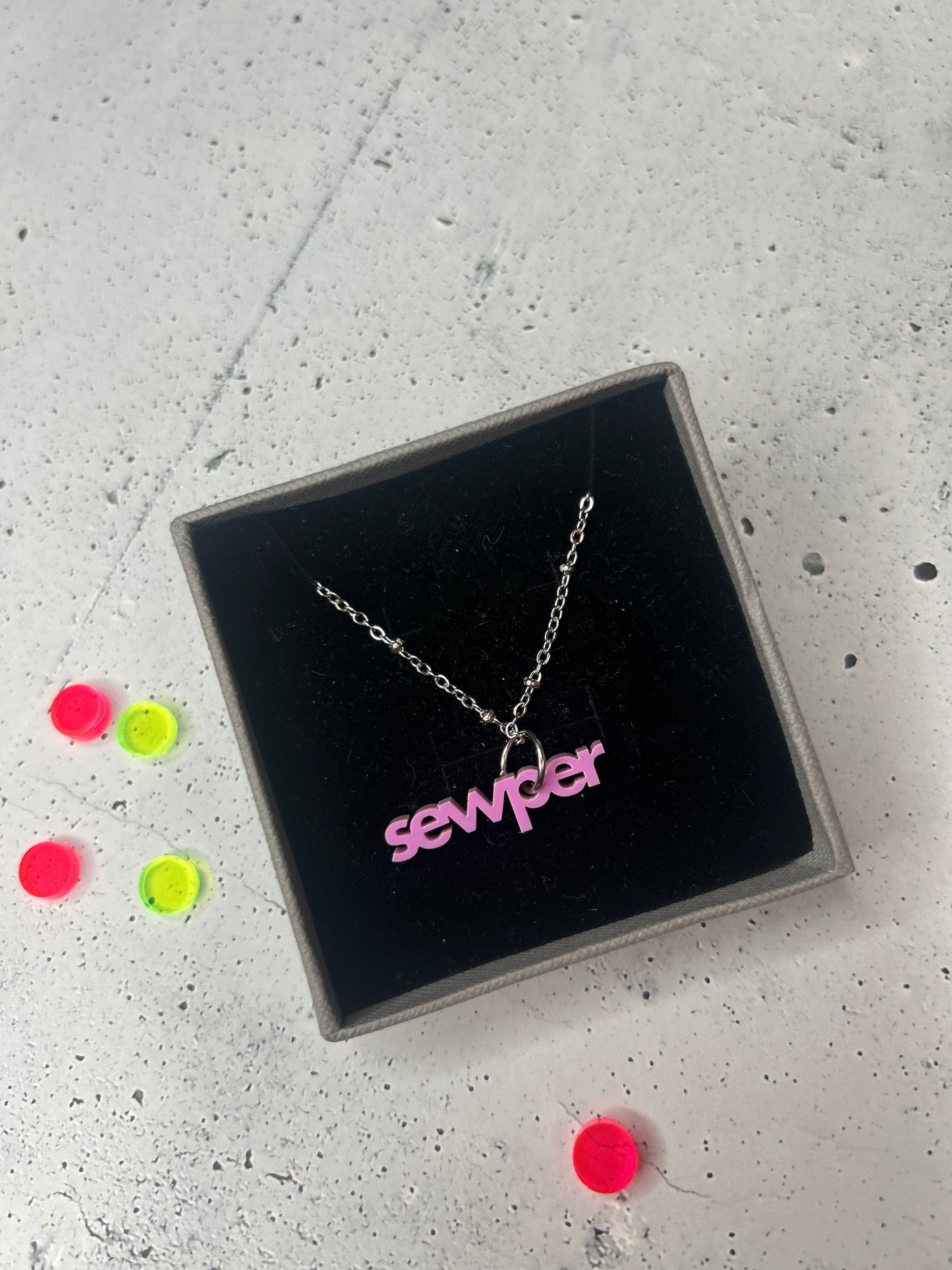 Statement Kette "sewper" silber - verschiedene Farben verfügbar