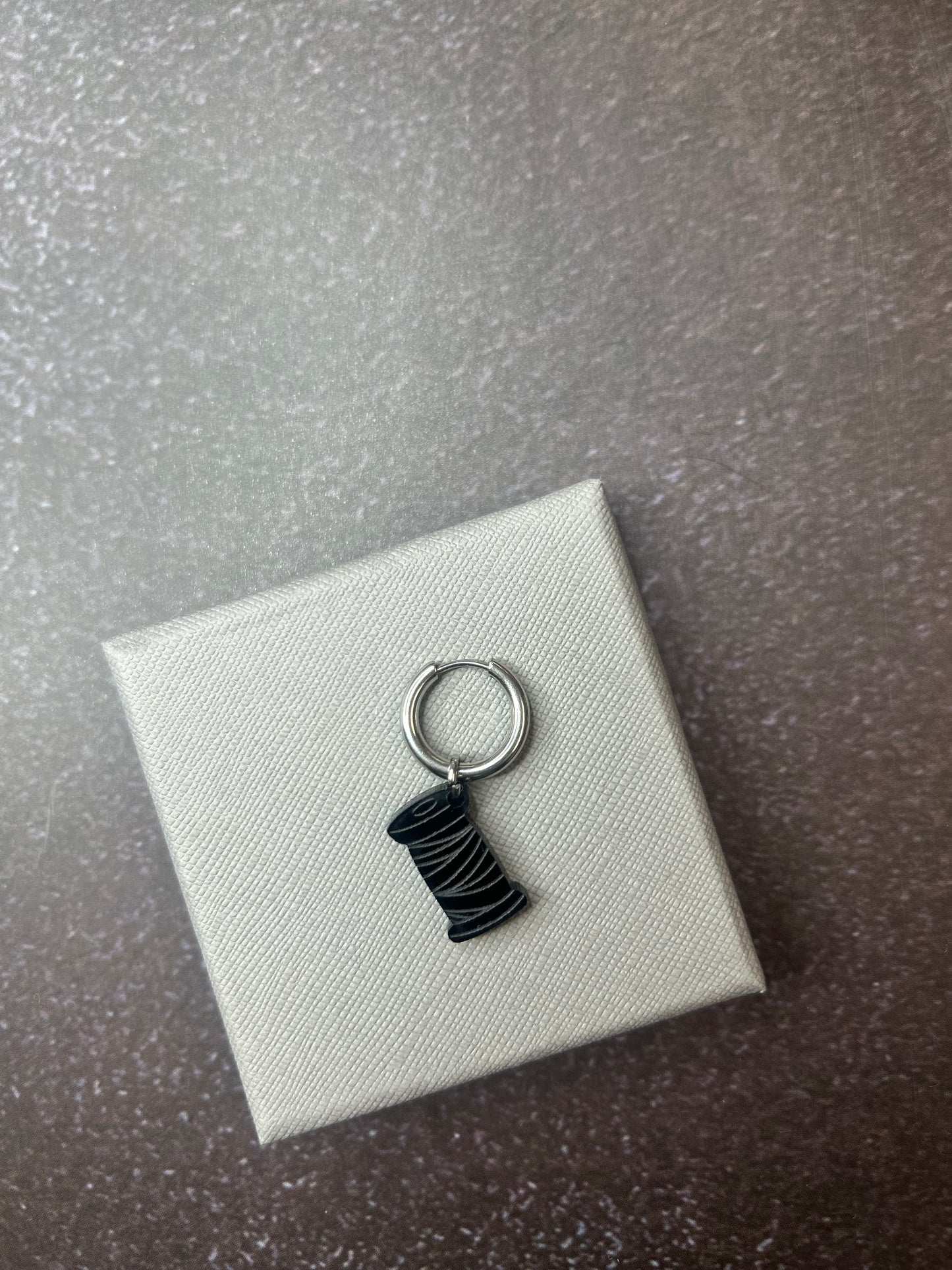 Creole / Ohrring "Garnrolle" silber - verschiedene Farben verfügbar